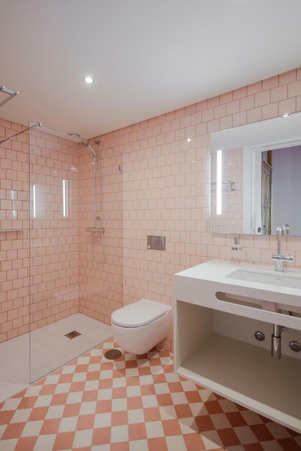 Deluxe Room with Garden View,908322622:JPEG